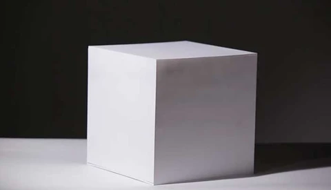 Improve Your Photography by Learning to Light a Simple Cube