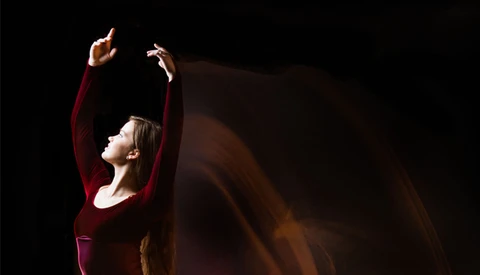 BTS: Combining Strobe and Continuous Lighting for a Dancer Studio Portrait