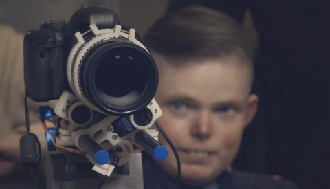 Man Invents Camera Rig for Terminally Ill Photographer