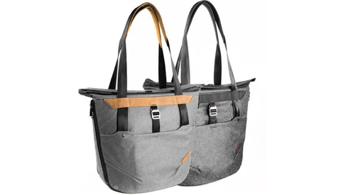 Fstoppers Reviews the Peak Design Everyday Tote