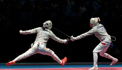 What It's Like Photographing Olympic Fencing
