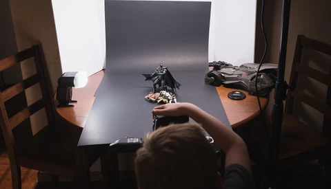 Still Not Using Off-Camera Lighting? It's So Easy a Seven Year Old Can Do It