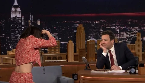 Kendall Jenner Talks to Jimmy Fallon About Photography, Gives Him Some Pointers 
