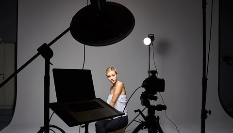 Four Light Setup Using Only Grids for Studio Portrait Photographers