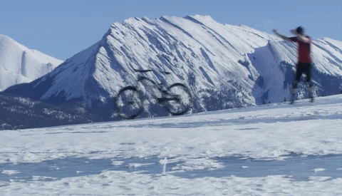 Dreamland: The Coolest Bike Ad Out There