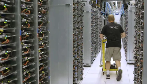 VP of Google's Data Center Operations Takes You Inside Google's Massive Data Center