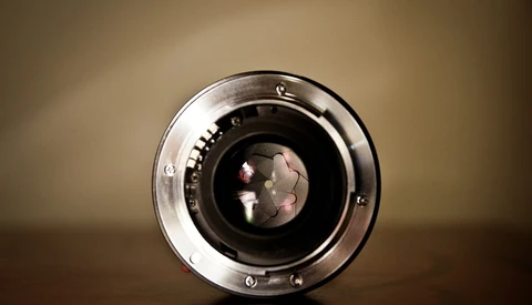 Photography Beyond Zooms: Why Your First Prime Should Be a Fast 35mm