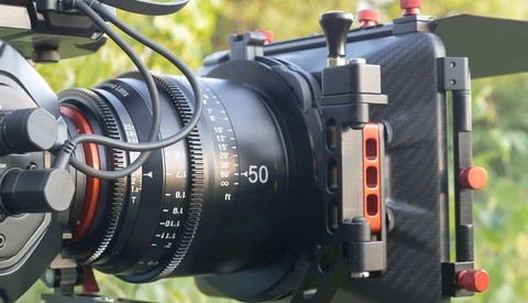 Comparison Between Two Affordable Cinema Lenses: Rokinon and Rokinon Xeen
