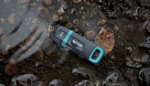Fstoppers Reviews the Lexar JumpDrive Tough USB 3.1 Flash Drive