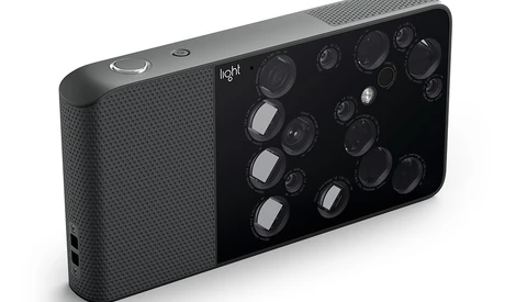 Light L16 Camera Gets a Refresh Even Before It Ships