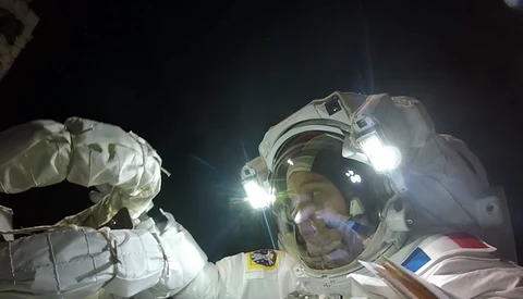 This Video Shows You an Astronaut's View During a Spacewalk