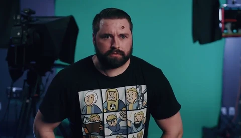Create a Realistic Gunshot Wound Using Play-Doh, Makeup, and a Bit of AfterEffects