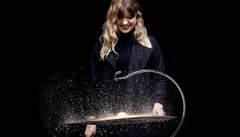 How to Use Light to Communicate Emotion in Your Photographs