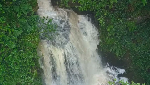 Simon Baxter: Chasing Waterfalls and Fog