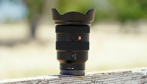 Amazon Is Honoring $500 Pre-Order Pricing Error on Sony FE 16-35mm f/2.8 GM Lenses