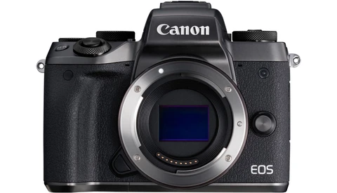Canon Won't Announce a High-End Mirrorless Camera Until Q4 2018, But That Might Be Good [Rumor]