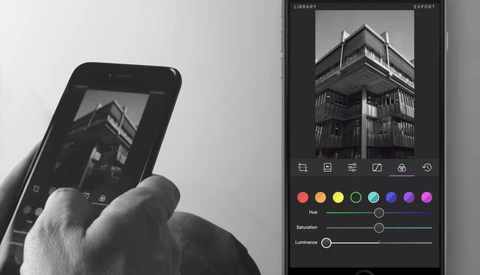 Creating Dramatic Black and White Images for Instagram