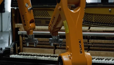 'Automatica':  Man and Machine Make Music Together