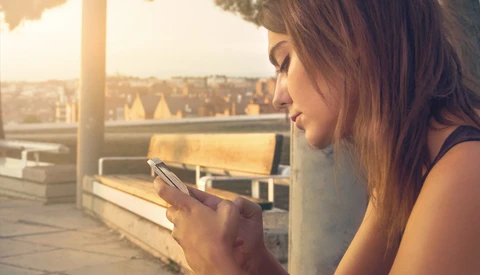 Instagram Makes Stalkers Happy by Adding a 'Follows You' Feature
