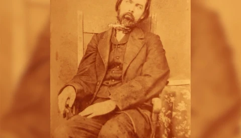 A Haunting Victorian-Era Photography Trend Known as Memento Mori