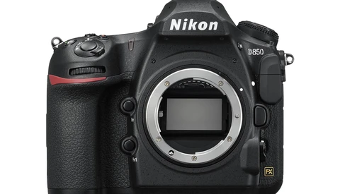 Nikon D850 Still Backordered for Months
