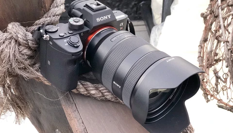 First Hands-On Look at the Sony a7R III