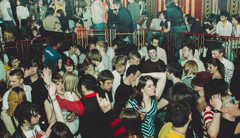 Irish Photographer Debuts a Grittier London in New Exhibition