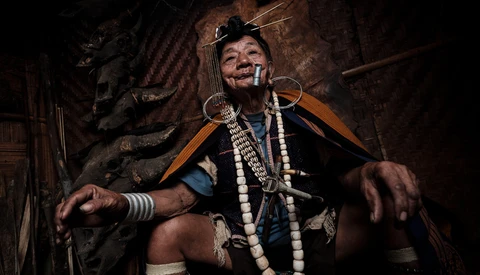 Using a Wide-Angle Lens for Portraiture