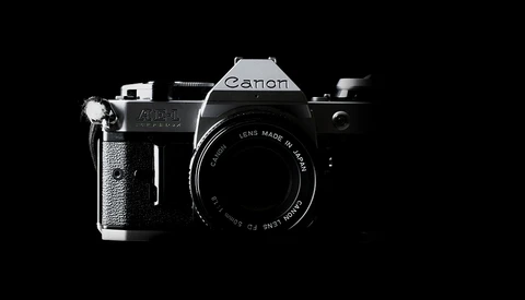Fstoppers Analog Reviews: Canon AE-1 Program