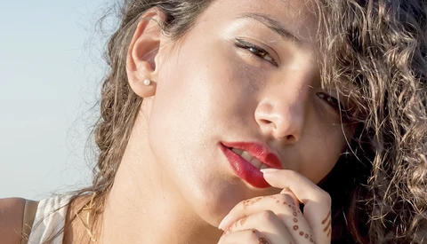 How to Convincingly Lighten Shadows in Portraits Using Photoshop