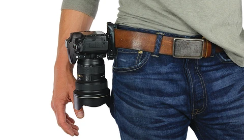 Fstoppers Review the Capture Pro Clip From Peak Design