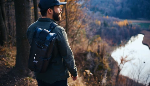 Fstoppers Review the Perfect Bag for Your DJI Mavic, the Miggo Agua Stormproof Drone Lander