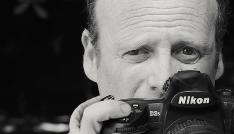 The Story of a Secretly Legally Blind Person Who Went on to Become a Top Photographer