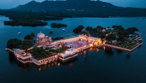 Things to Know When Using Drones in Wedding Photography 