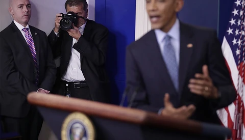Pete Souza Reflects on His Eight Years With Former President Barack Obama, Offers Photography Advice