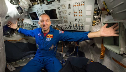 Do NASA Astronauts Shoot Nikon or Canon? What About Raw?