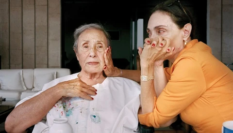 Photo Series Explores the Relationship Between Mothers and Daughters Around the World