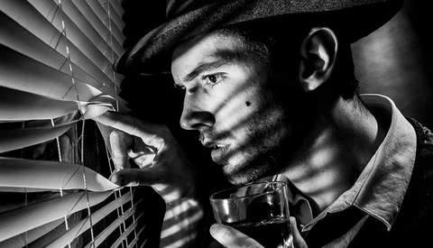 Shooting Film Noir Portraits Inside the Studio Space