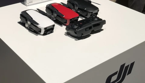 Fstoppers' First Hands-On Look at the DJI Mavic Air