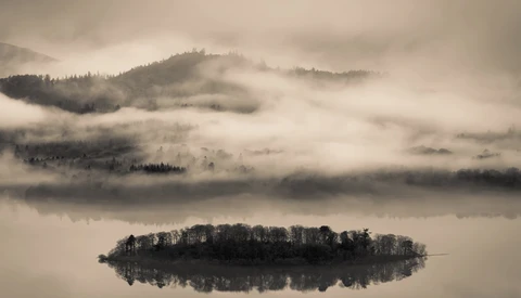 When Your Eyes Lie to You: A Great View Doesn't Always Make a Great Photograph