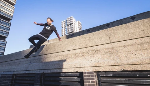 Capturing Fear: Photographing a Parkour Community Training Event