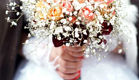 Newlywed Couple Submit 30-Page 'Lab-Report-Like' Feedback to Wedding Photographer