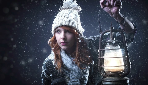 Shooting Winter Portraits Inside the Studio Space