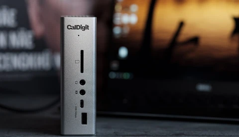 Fstoppers Reviews the CalDigit Thunderbolt Station 3 Plus