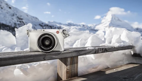 Leica Q Gets in the Spirit of the Winter Olympics With 'Snow' Special Edition Designed by Iouri Podladtchikov