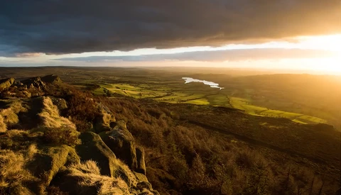 Some Helpful Tips for Taking Better Photos With Wide-Angle Lenses