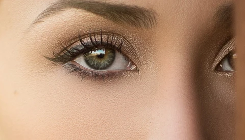 Remember to Zoom Out While Editing Your Images