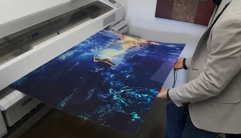 Behind the Scenes for Selling Large Wall Art Using Samples