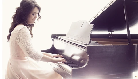This Amazing Video Will Teach You 17 Lighting Setups for Awesome Photos