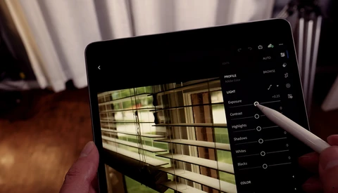 Why You Should Consider Using Lightroom Mobile on the Go